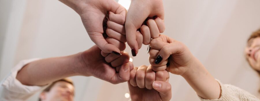 Leadership frameworks from growth marketing